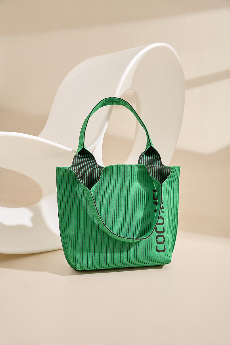 The Lightweight Tote Green